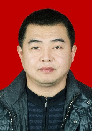 陈渝霖红底.jpg