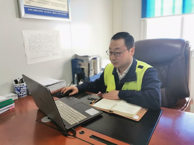 六公司润兰之城三批项目经理 张生东.jpg
