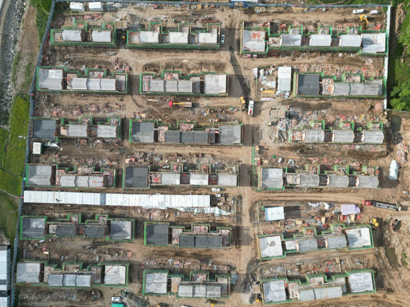 四工区18栋住宅主体结构全部施工完成_副本.png